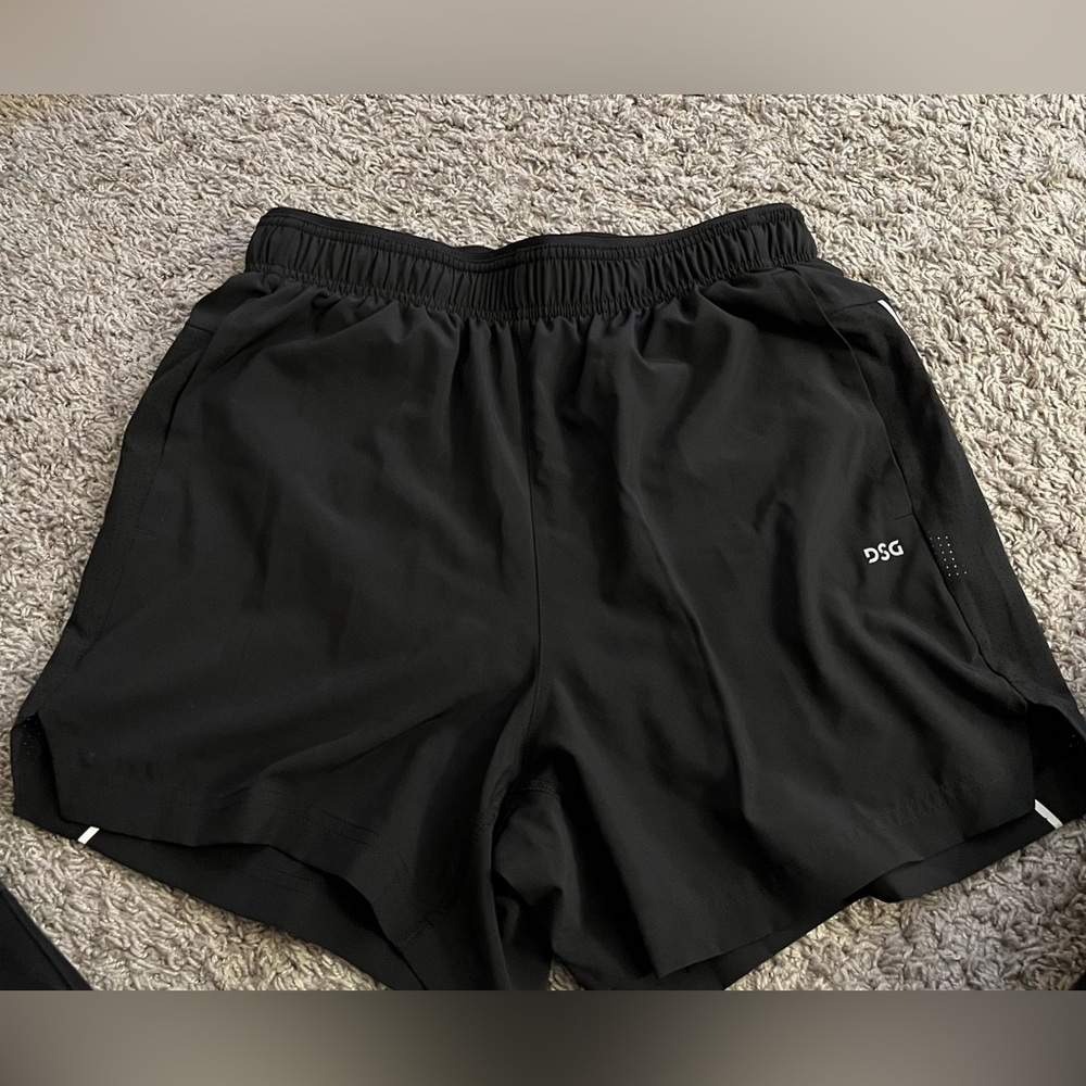 DSG Men's Athletic Shorts in Black